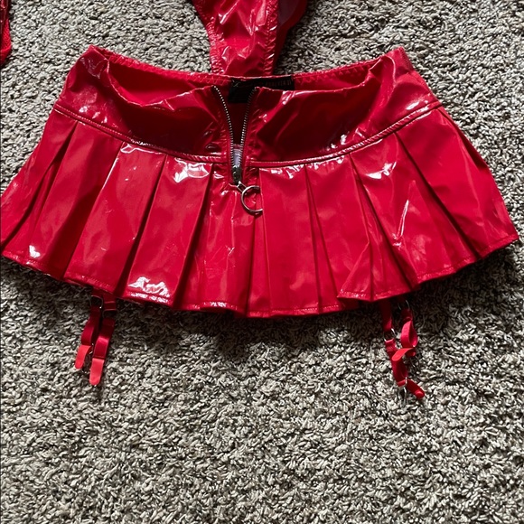 Women’s F21 Fredricks of Hollywood devil costume - Picture 2 of 9